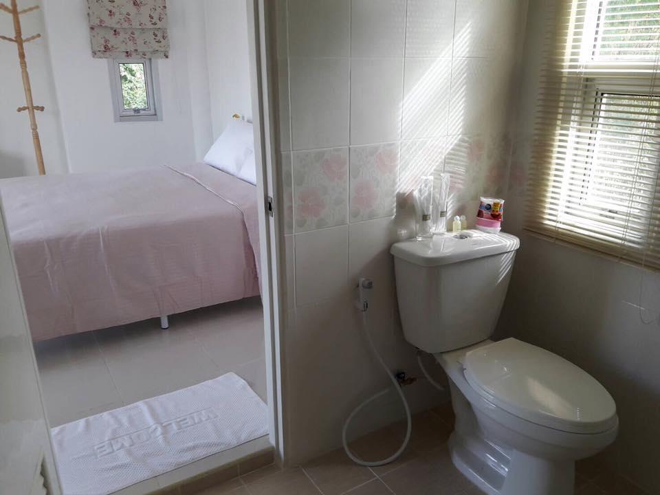 Baan Suan Geb Tawan Lop Buri Exterior foto