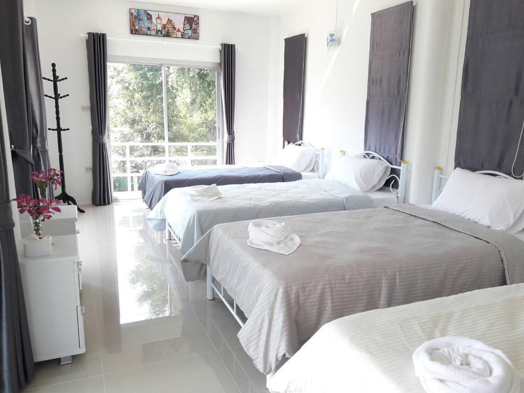 Baan Suan Geb Tawan Lop Buri Exterior foto